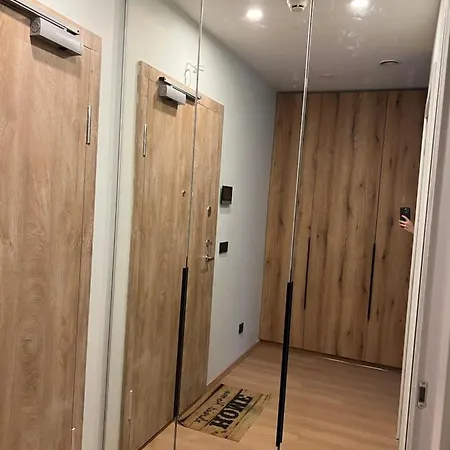 Cozy Modern Paupys Apartmán